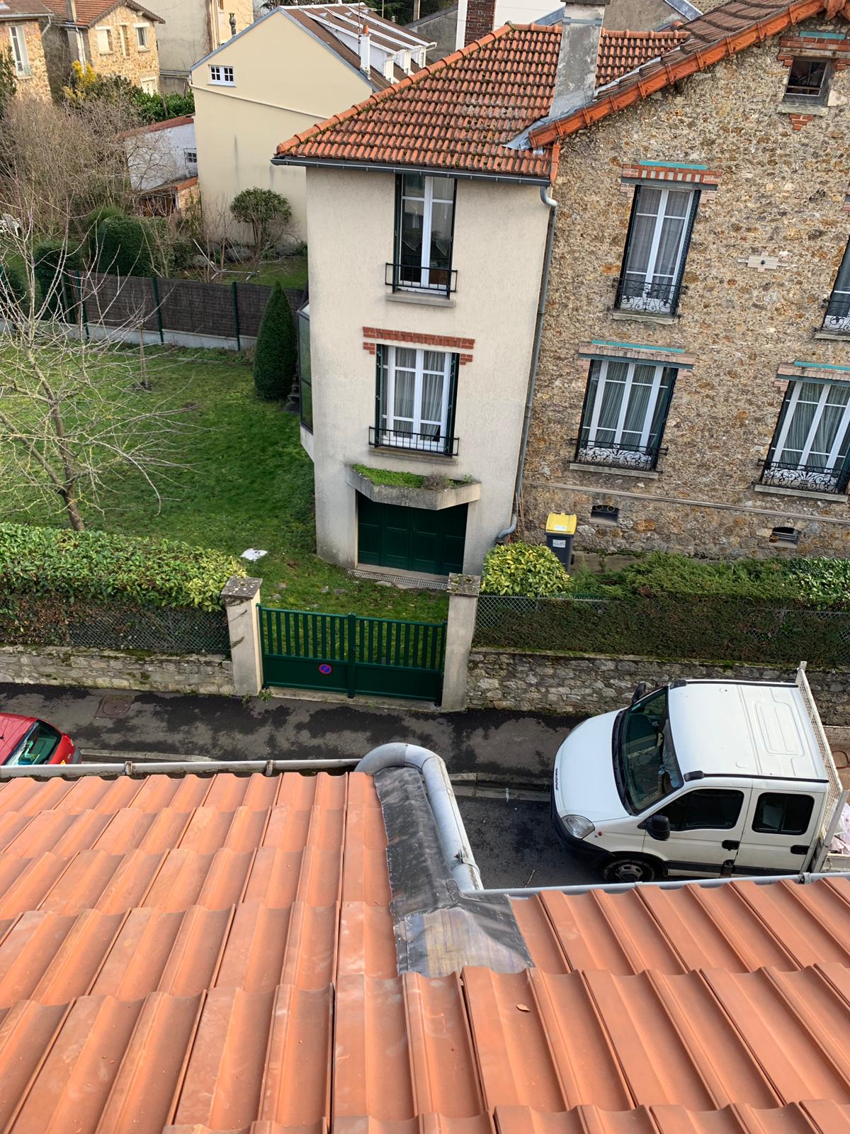 Pour tous vos travaux de toiture et de ravalement, contactez ERBS Couverture à Senlis (60300) et dans l'Oise Pour tous vos travaux de toiture et de ravalement, contactez ERBS Couverture à Senlis (60300) et dans l'Oise